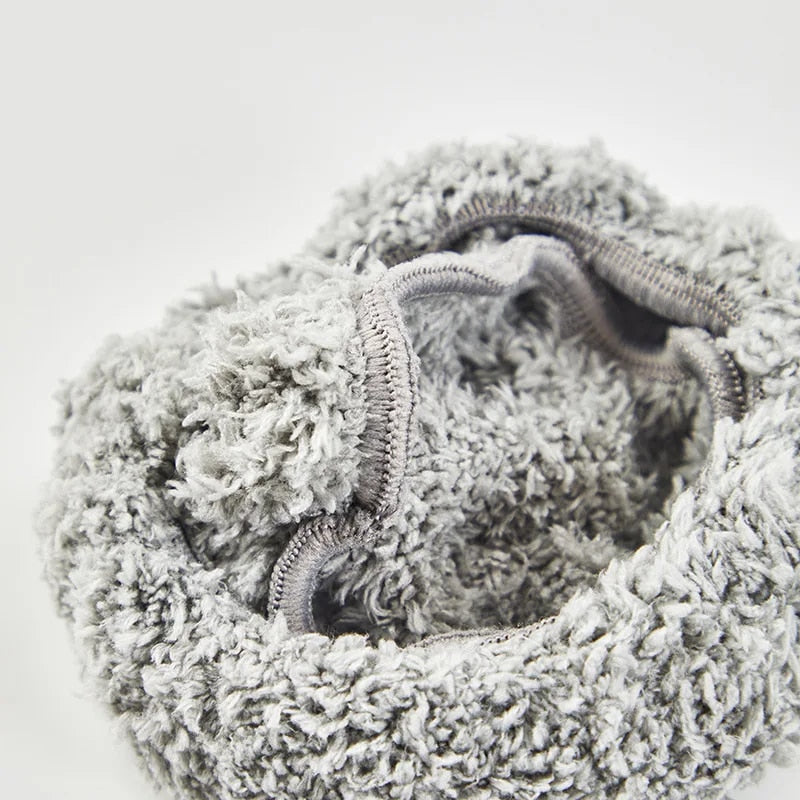 Vue détaillée des éponges pour robot laveur de vitre automatique